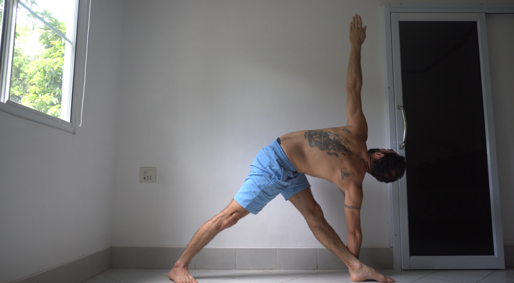 Parivrtta Trikonasana